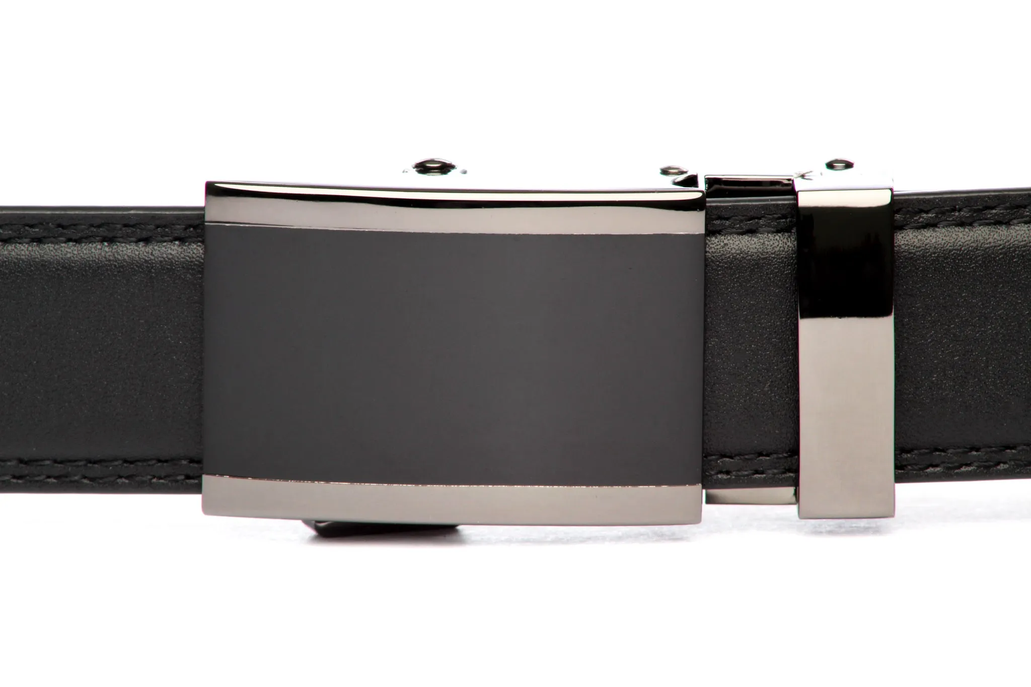 1.25" Onyx Buckle in Smoked Gunmetal