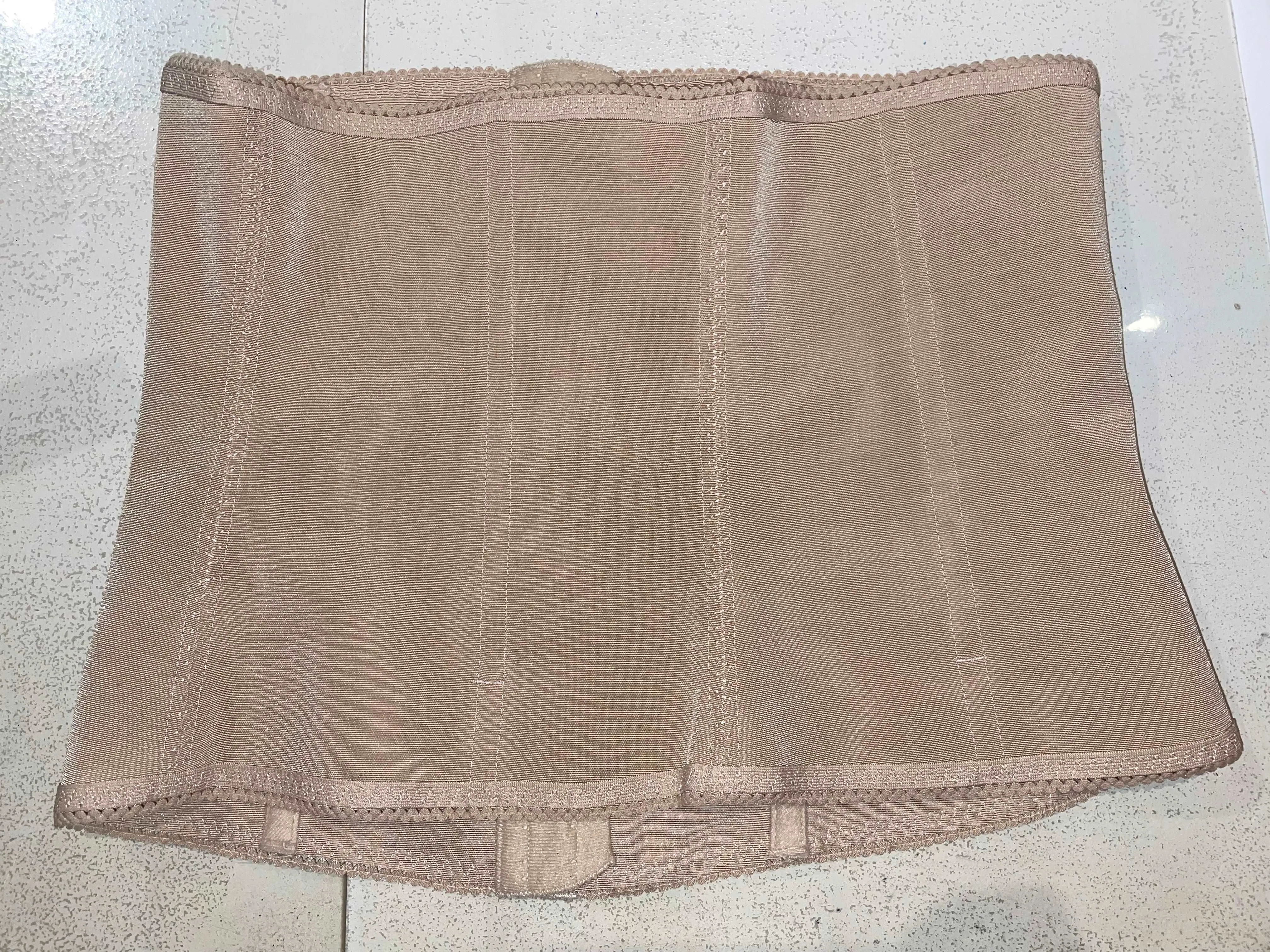 BT 321 WAIST CINCHER WITH BONING