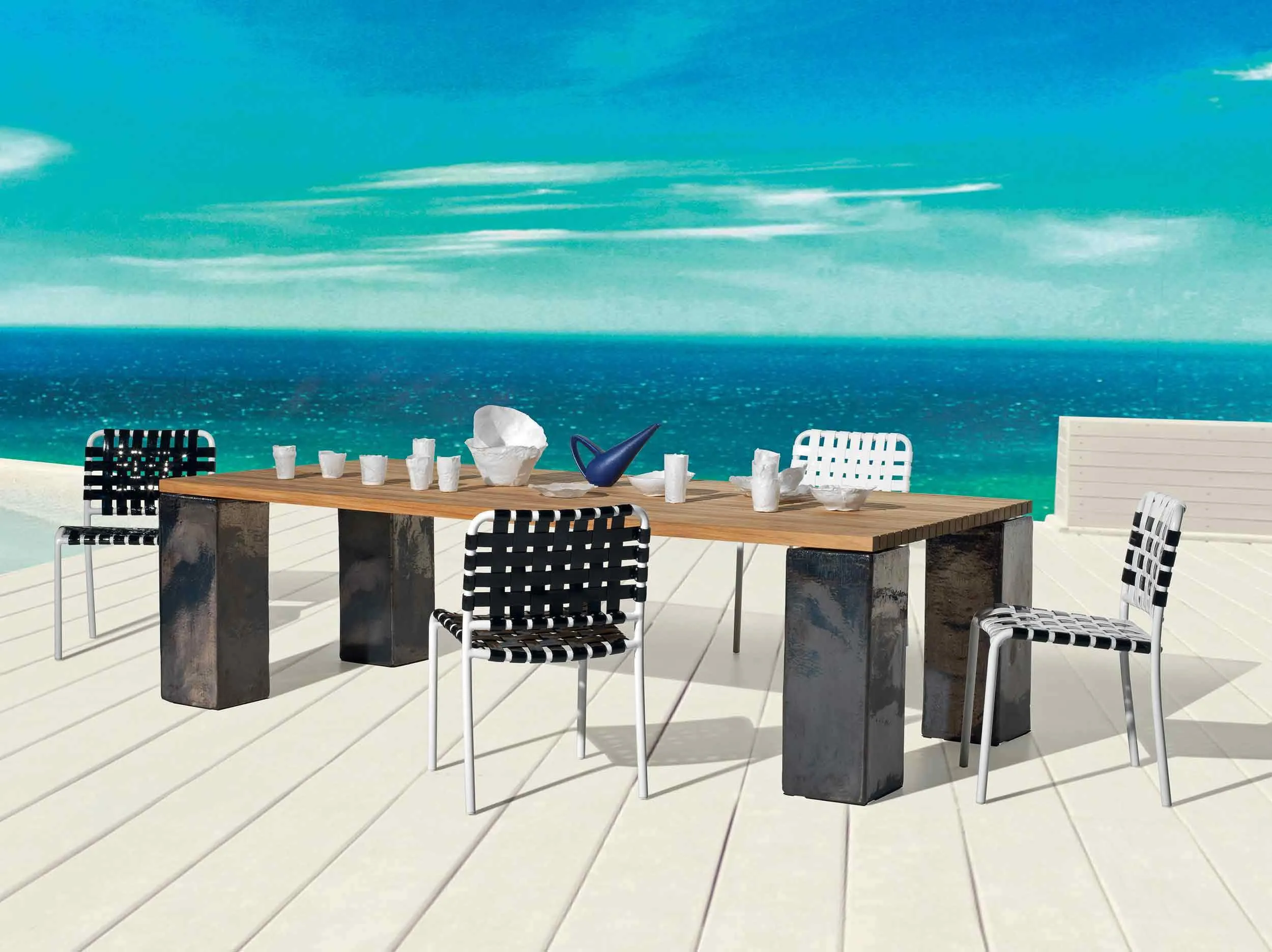 InOut 823 Outdoor Chair