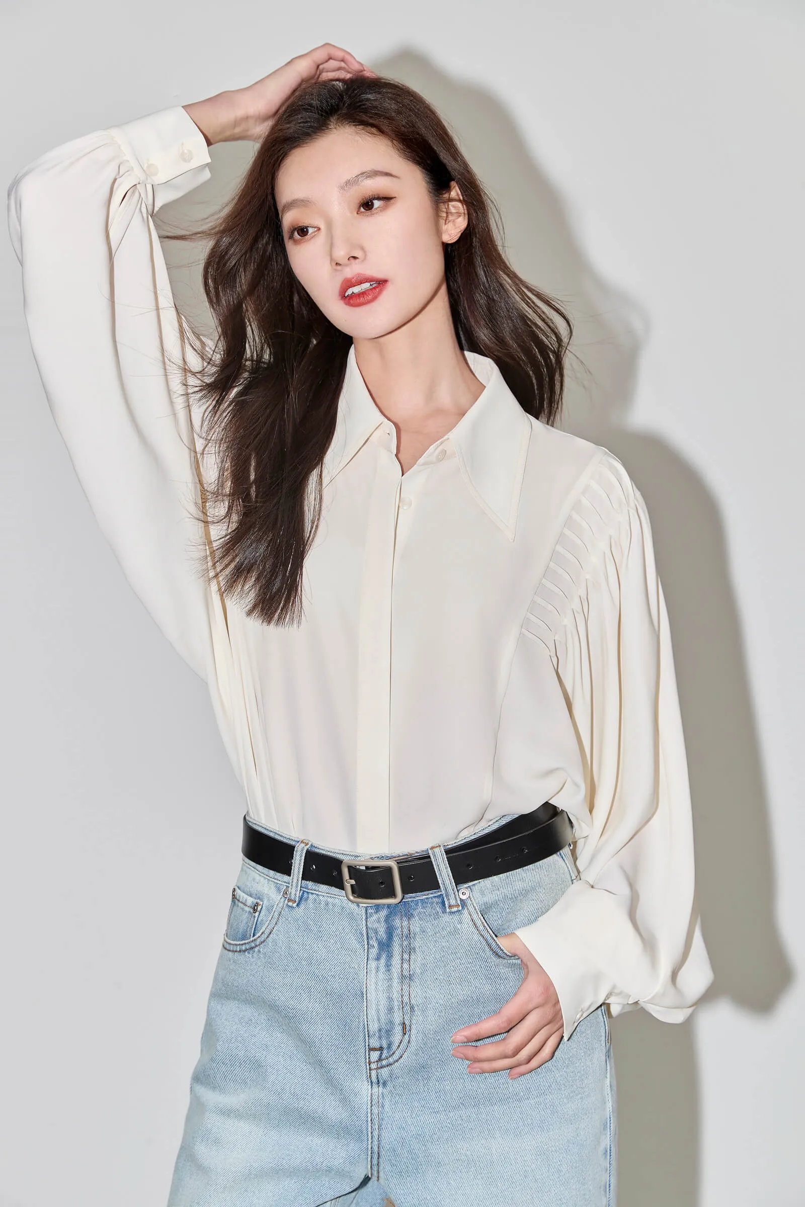 LILY Pleated Lantern-sleeved White Shirt