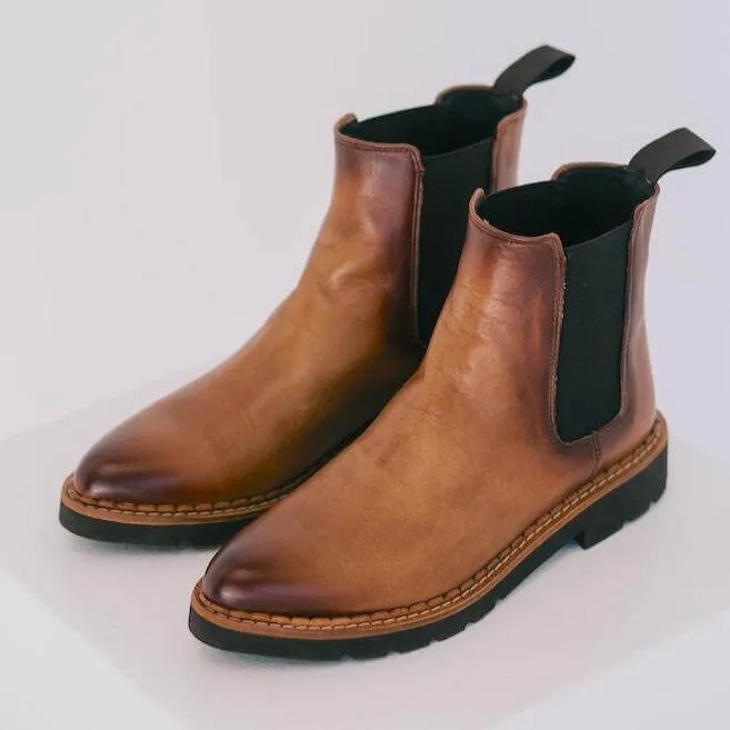 Luna Chelsea Boots - Camel / Mustard Leather