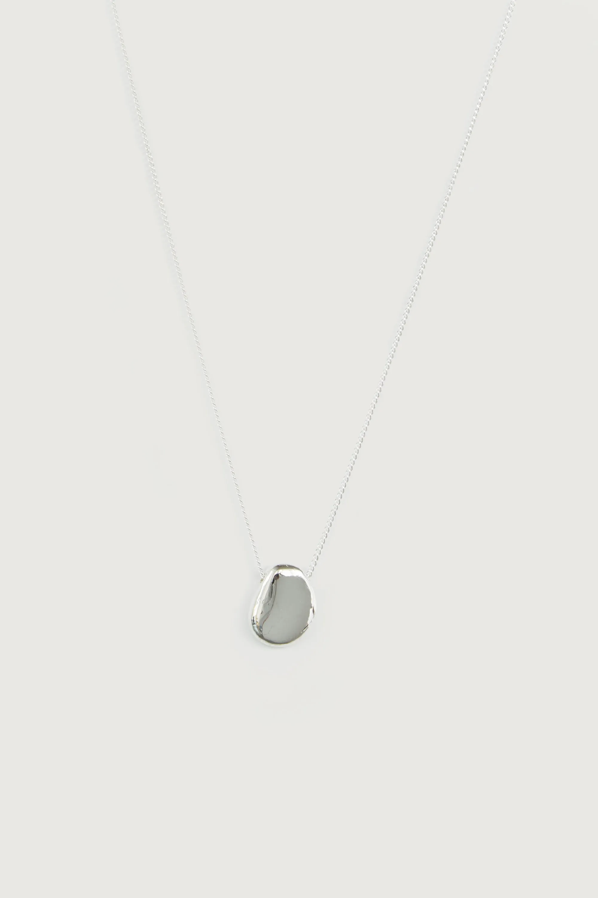 PEBBLE PENDANT NECKLACE