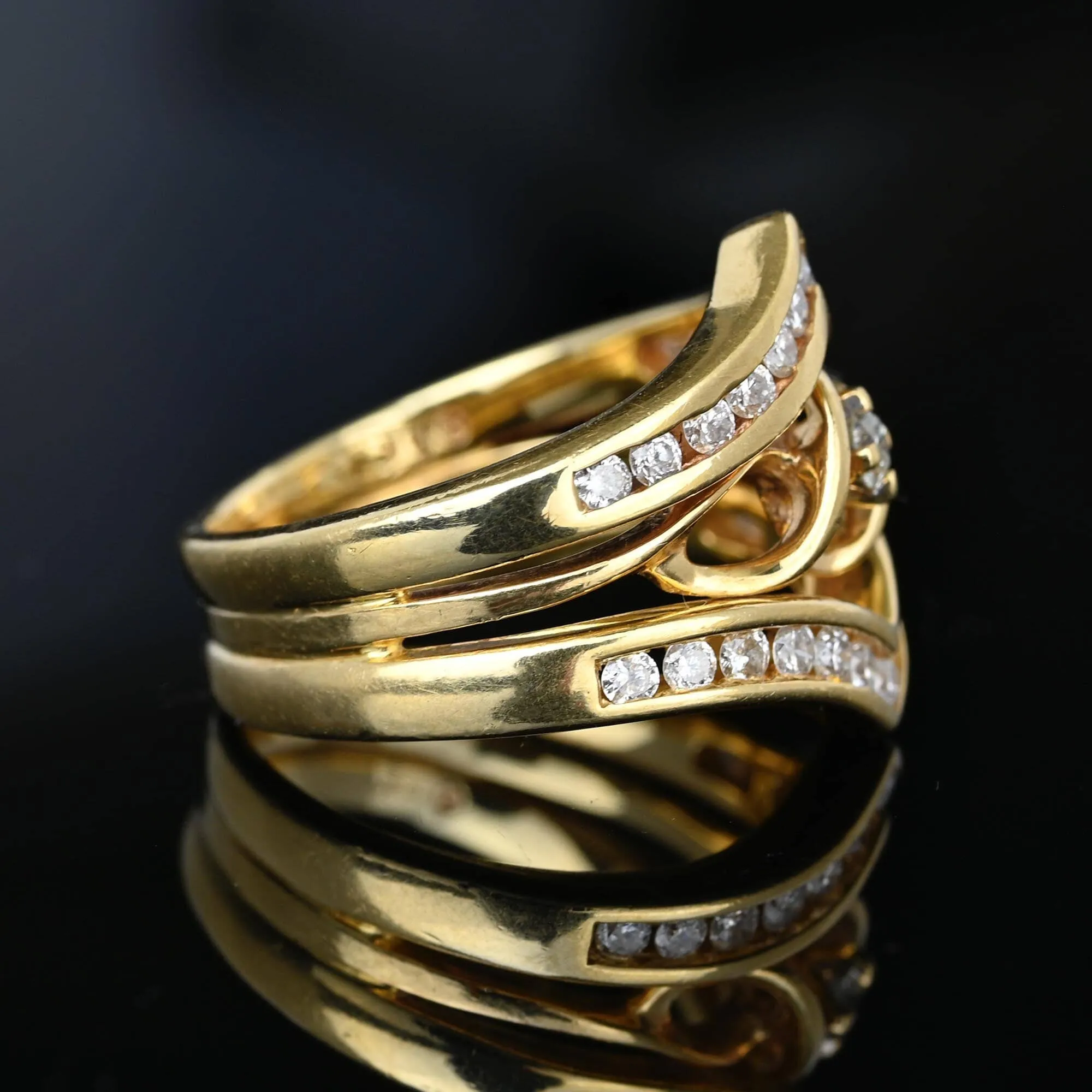 Vintage 14K Gold Diamond Solitaire Ring w Chevron Jacket